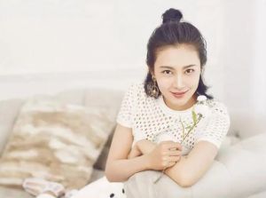 女演員羅昱焜在社交媒體上發(fā)文控訴楊紫。
